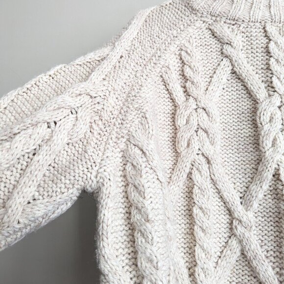 H&M Fisherman Core Cable Knit Sweater - Picture 4 of 10